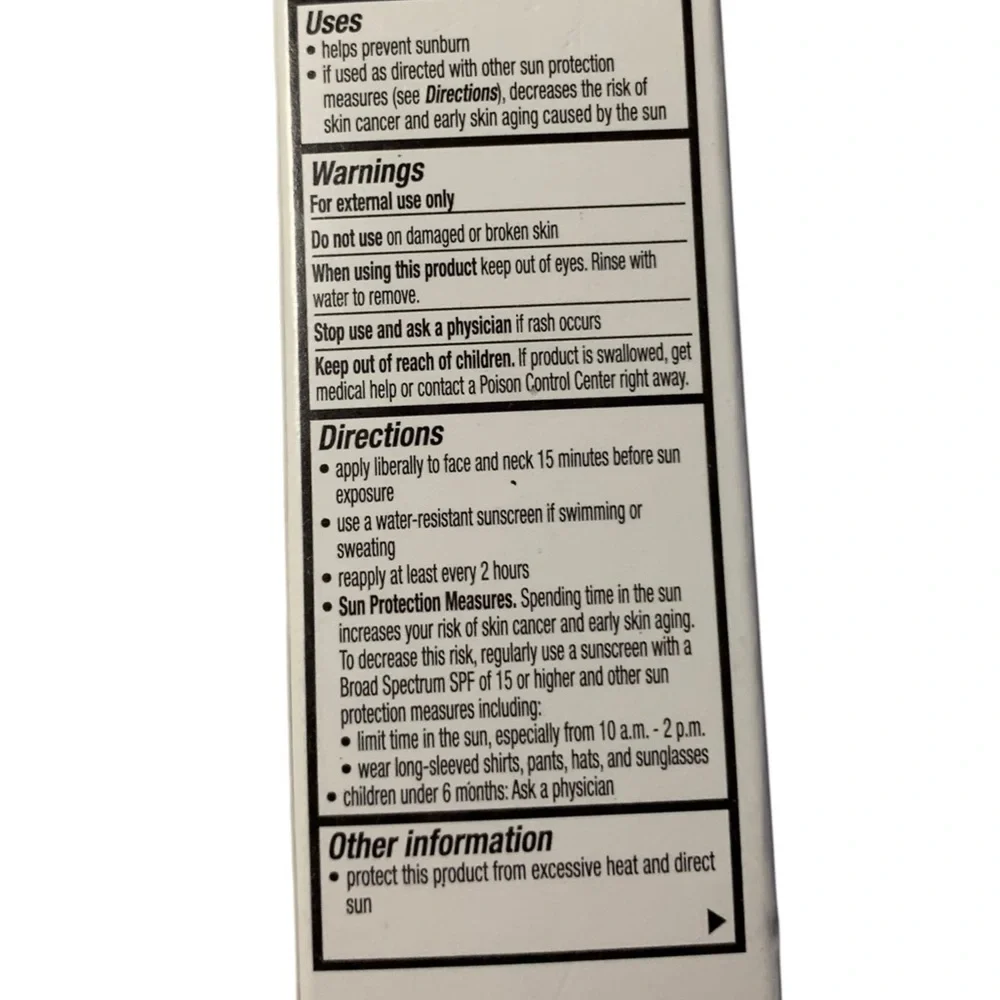 EltaMD UV Skin Recovery Face Sunscreen (30015) - Picture 5 of 7